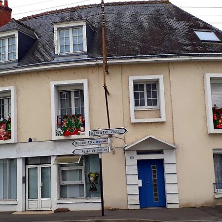 L'Alsacienne Acomodação com café da manhã Saint-Pierre-des-Corps Exterior foto